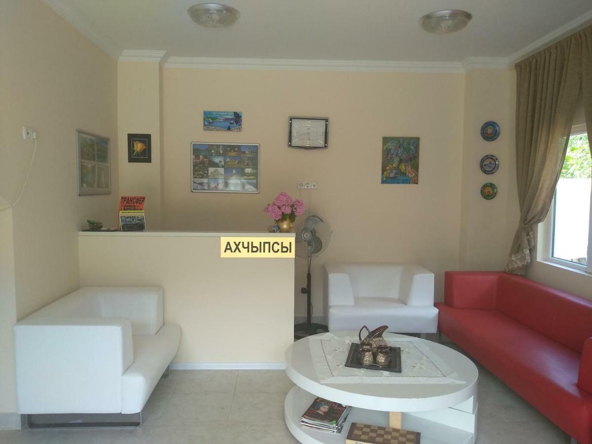Inn Aхчыпсы Gagra Eksteriør billede